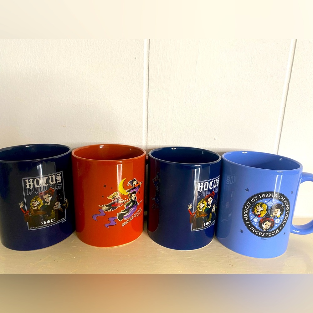 2022 Hocus Poeus sets 4 tea cup or coffee mugs.